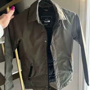 Boys North Face Jacket Size 7/8